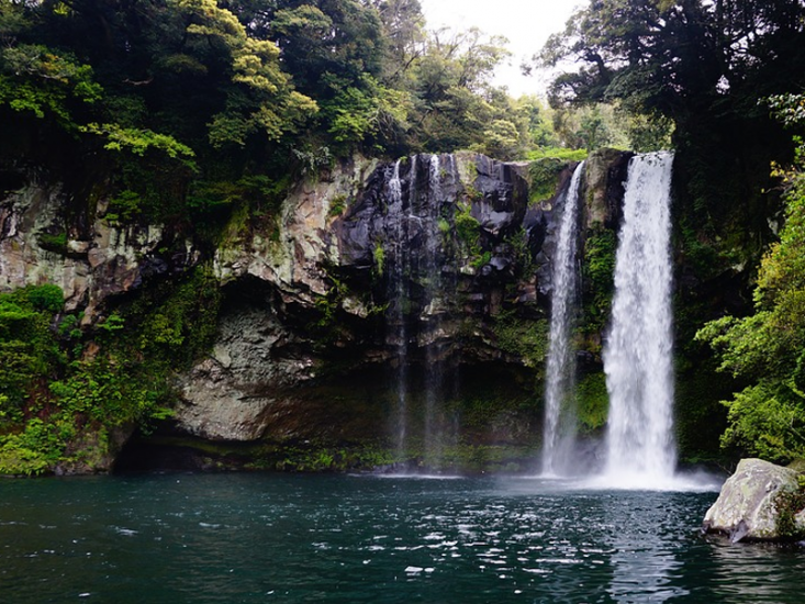 เตือนนักท่องเที่ยวอย่ามาพิสูจน์ของขลังบนเขาใหญ่