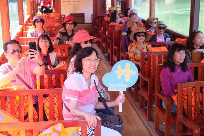 แนะนำให้มาค่ะ สวยมาก จางเจียเจี้ย กับ หรรษา สกาย ทราเวล